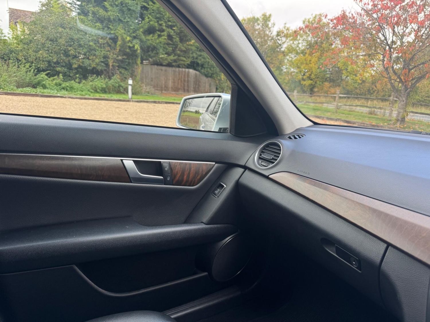 Used Mercedes-Benz C Class 2011 for sale - 76259929: Photo 9