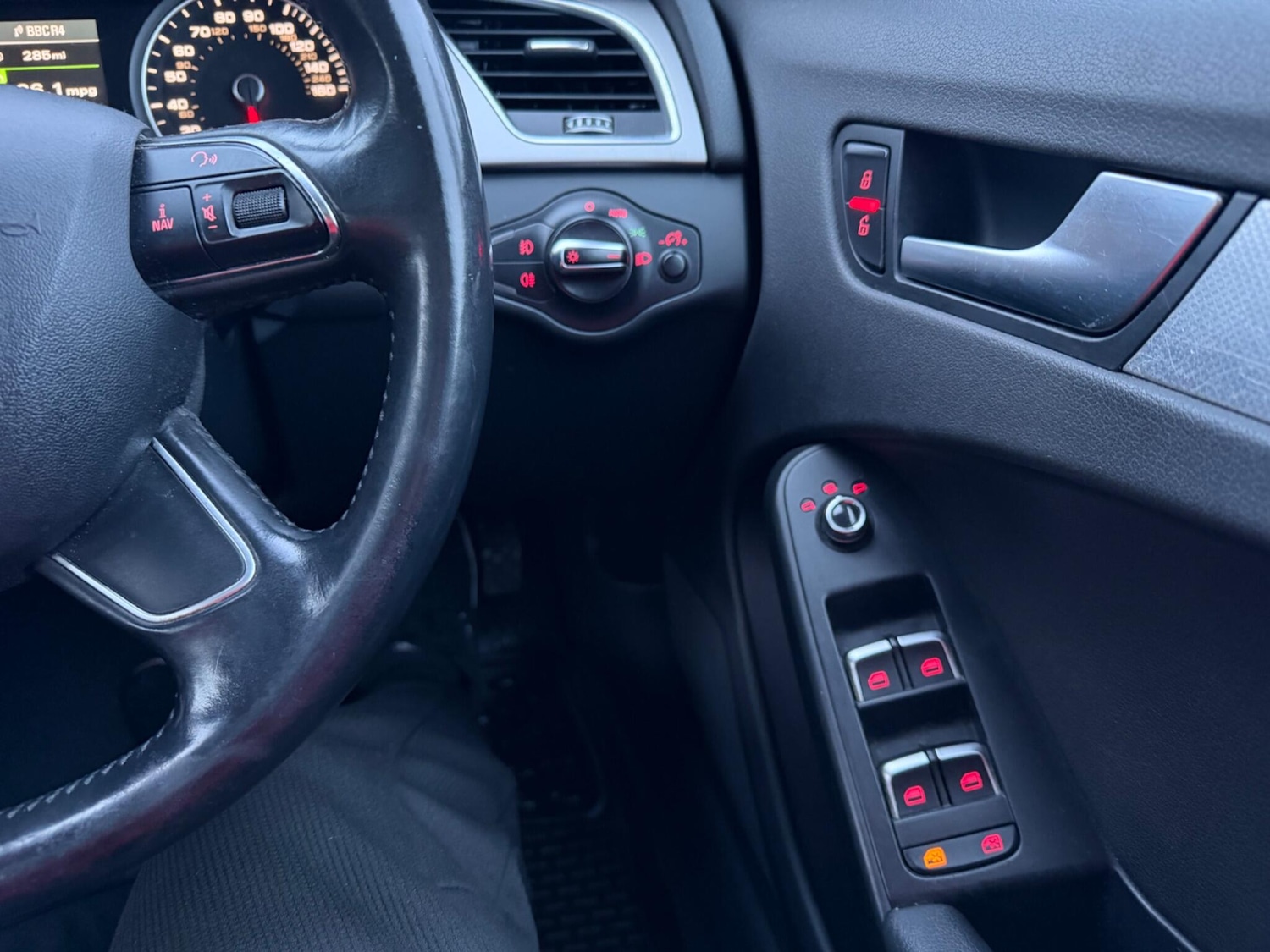 Used Audi A4 2013 for sale - 77484344: Photo 12