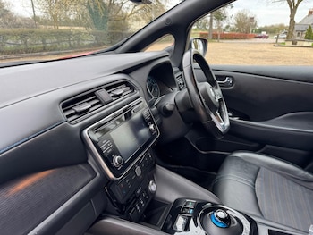 Used Nissan Leaf 2019 for sale - 78007108: Photo