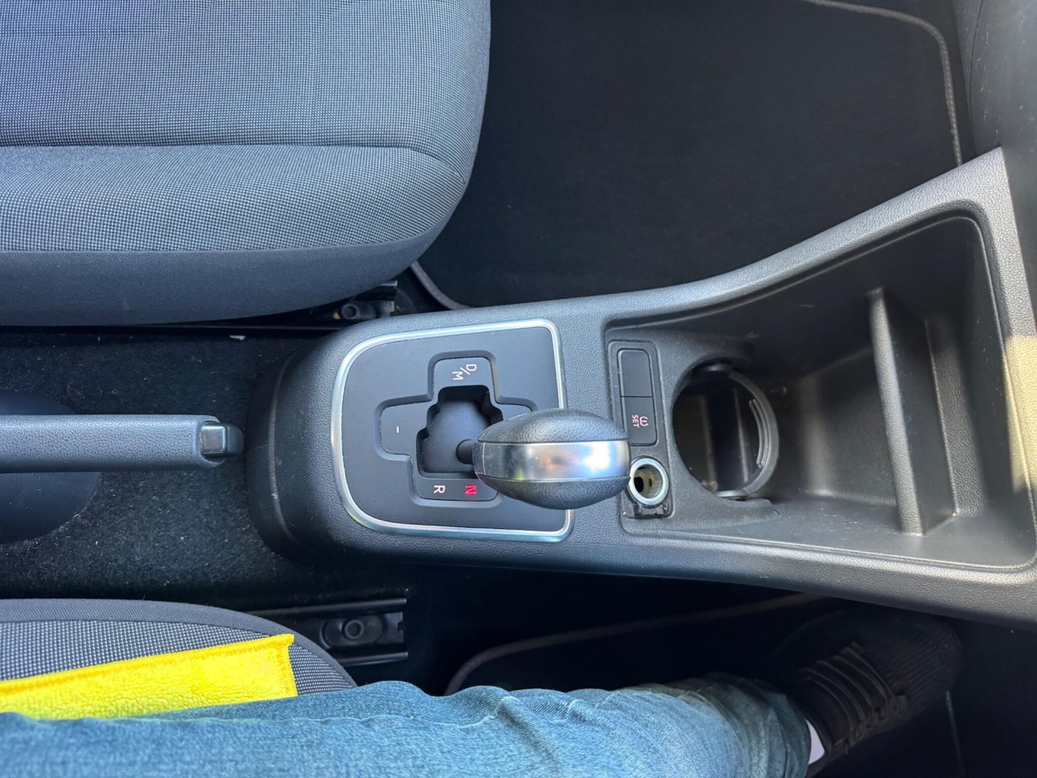 Used Volkswagen up! 2015 for sale - 76370506: Photo 31