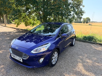 Used Ford Fiesta 2017 for sale - 79362398: Photo