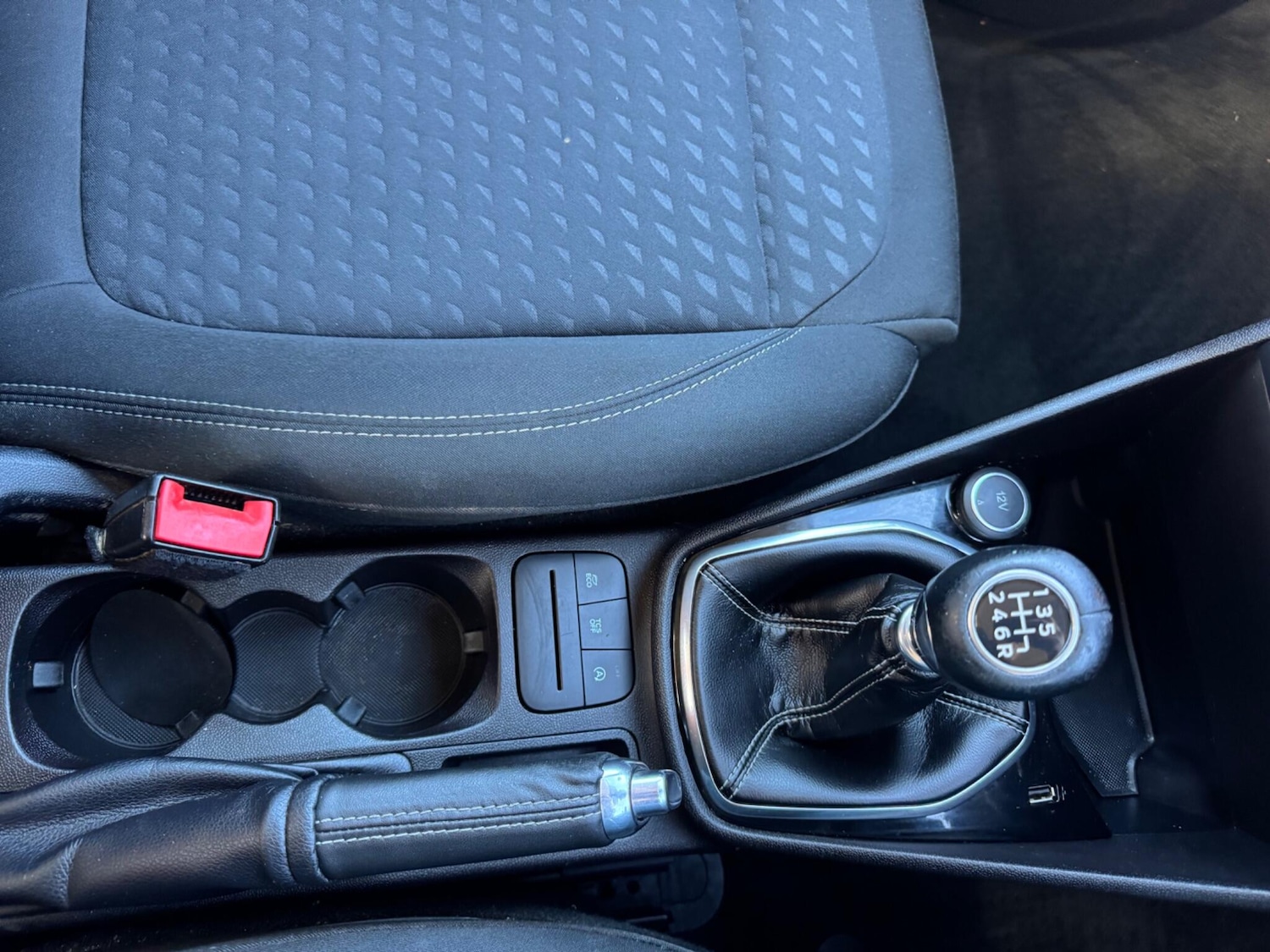 Used Ford Fiesta 2017 for sale - 76759365: Photo 14