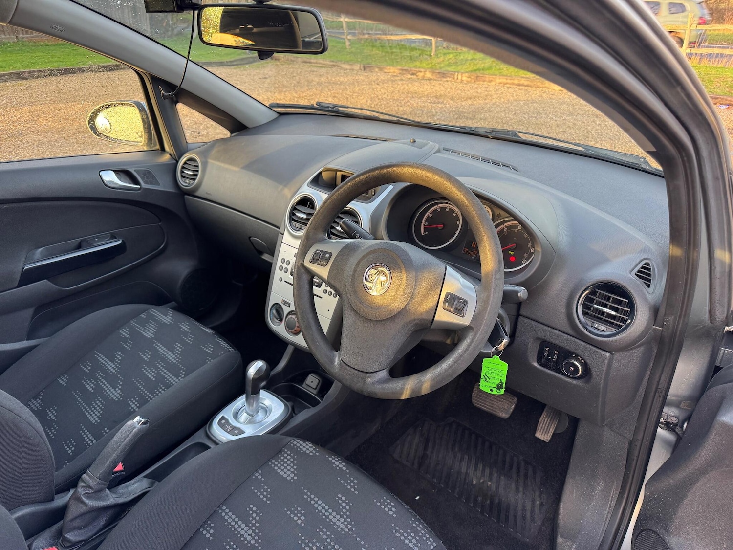 Used Vauxhall Corsa 2012 for sale - 76936478: Photo 17