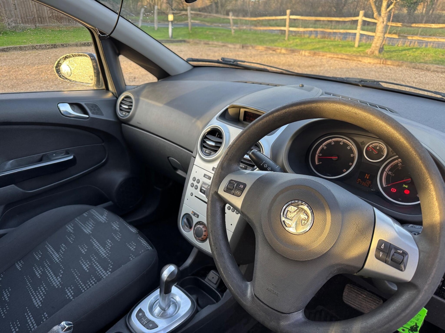 Used Vauxhall Corsa 2012 for sale - 76936478: Photo 27