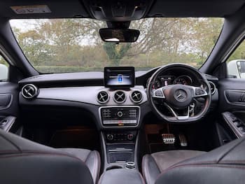 Used Mercedes-Benz GLA 2017 for sale - 79740411: Photo