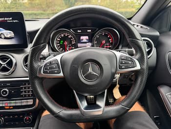 Used Mercedes-Benz GLA 2017 for sale - 79740411: Photo