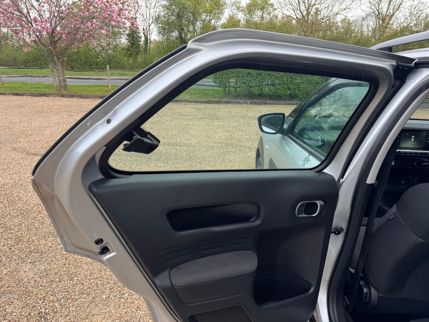 Vehicle 27