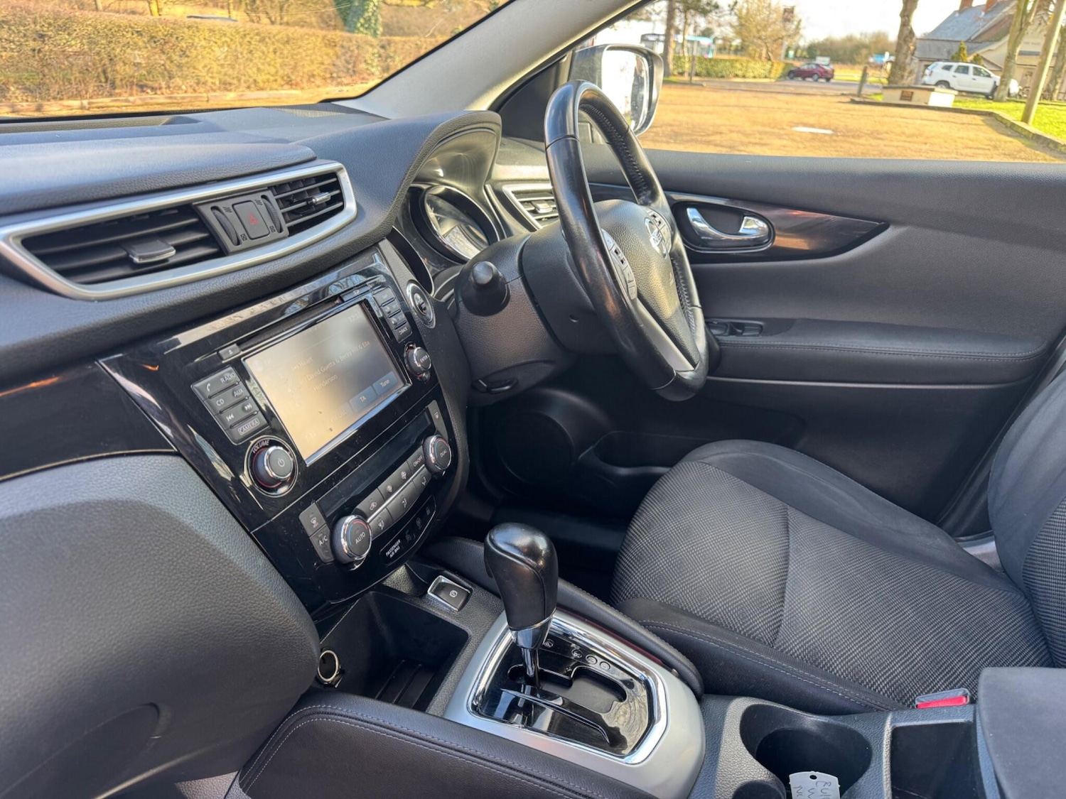 Used Nissan Qashqai for sale - 77267648: Photo 21