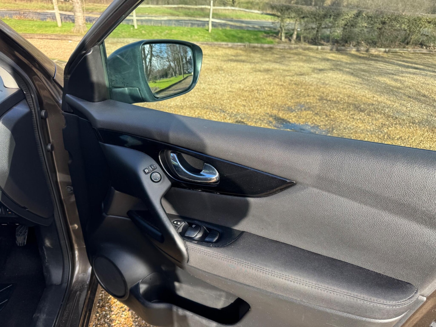 Used Nissan Qashqai for sale - 77267648: Photo 32