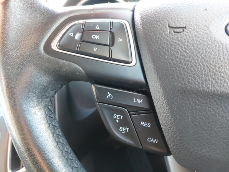 Used Ford Focus 2017 for sale - 77956824: Photo 16