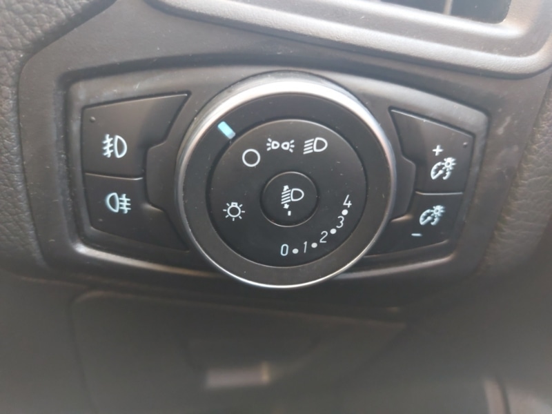 Used Ford Focus 2017 for sale - 77956824: Photo 18