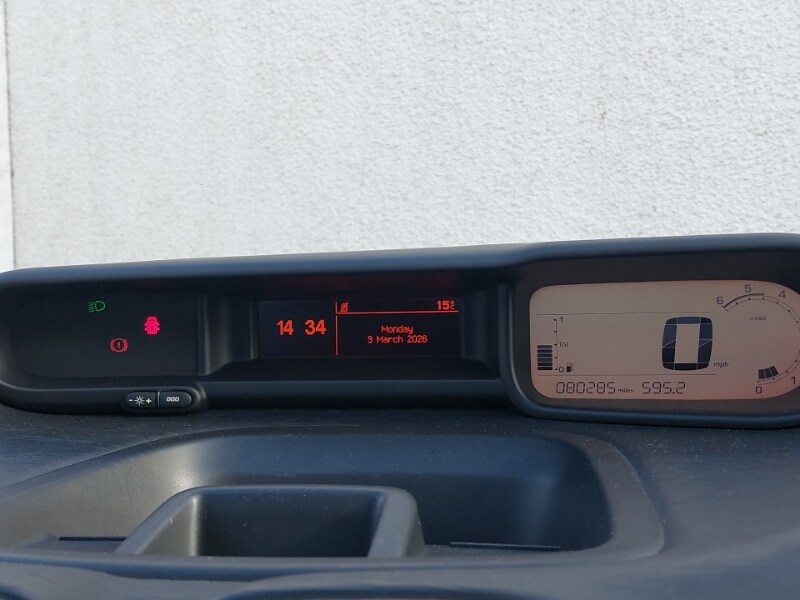 Used Citroen C3 Picasso 2017 for sale - 77816445: Photo 10