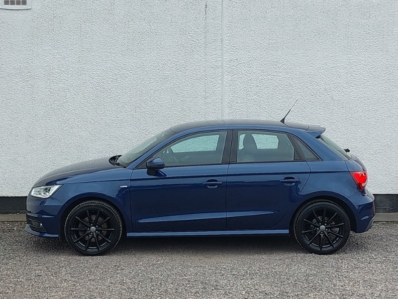 Used Audi A1 2015 for sale - 76301571: Photo 4