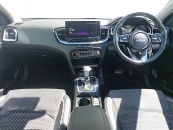 Used Kia Ceed 2023 for sale - 79074640: Photo
