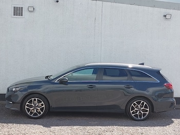 Used Kia Ceed 2023 for sale - 79074640: Photo