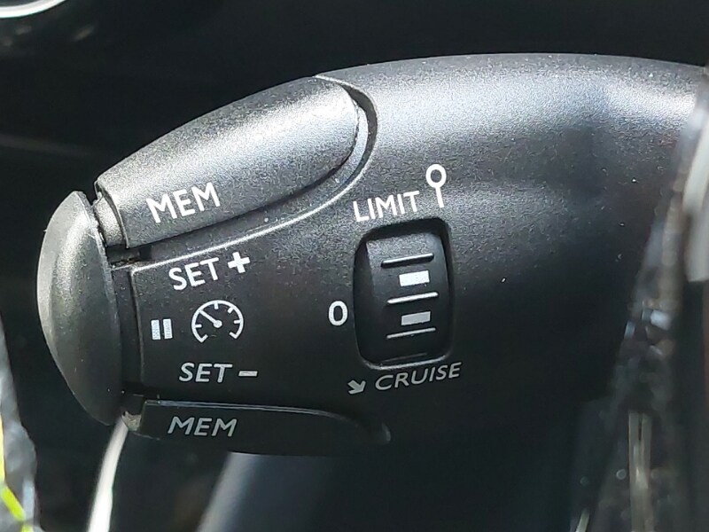 Used Peugeot 2008 2023 for sale - 78054493: Photo 19