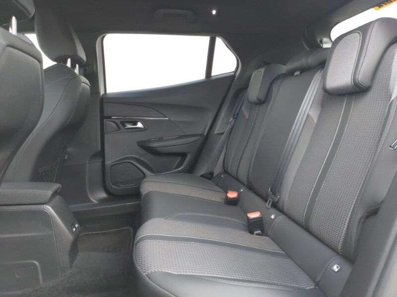 Used Peugeot 2008 2023 for sale - 78054493: Photo 6