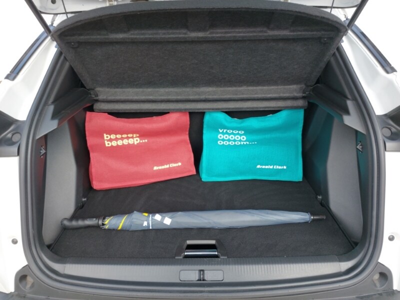 Used Peugeot 2008 2023 for sale - 78054493: Photo 8