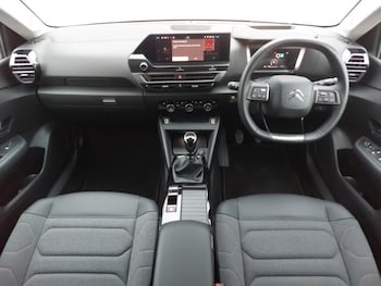 Used Citroen C4 2023 for sale - 76129794: Photo 2