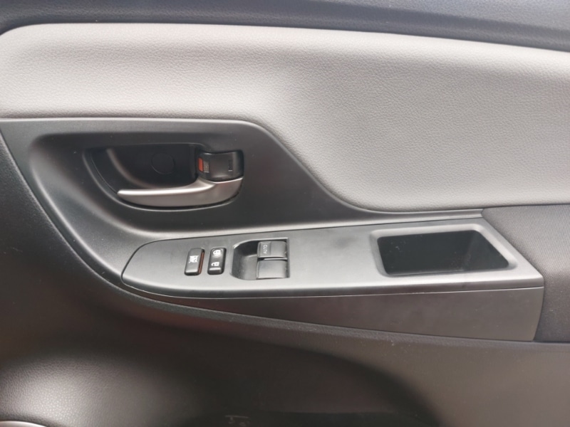 Used Toyota Yaris 2016 for sale - 76289308: Photo 19