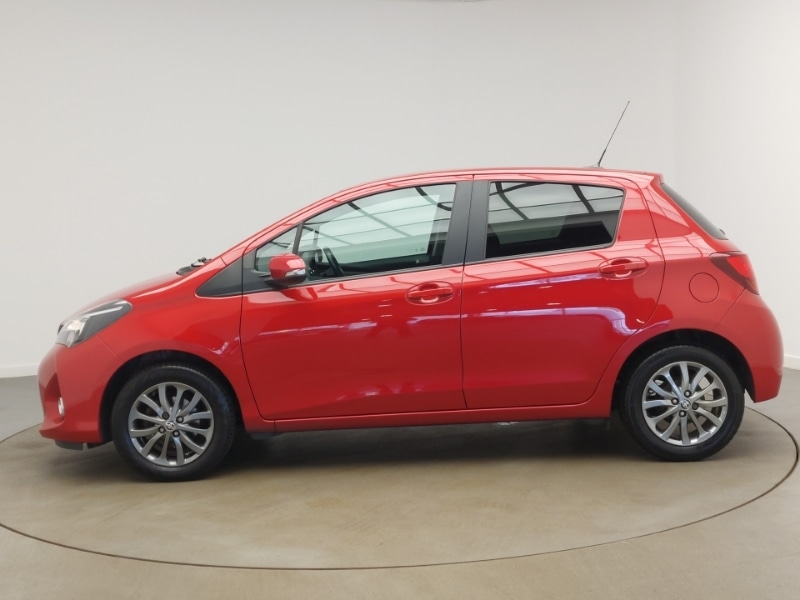 Used Toyota Yaris 2016 for sale - 76289308: Photo 4