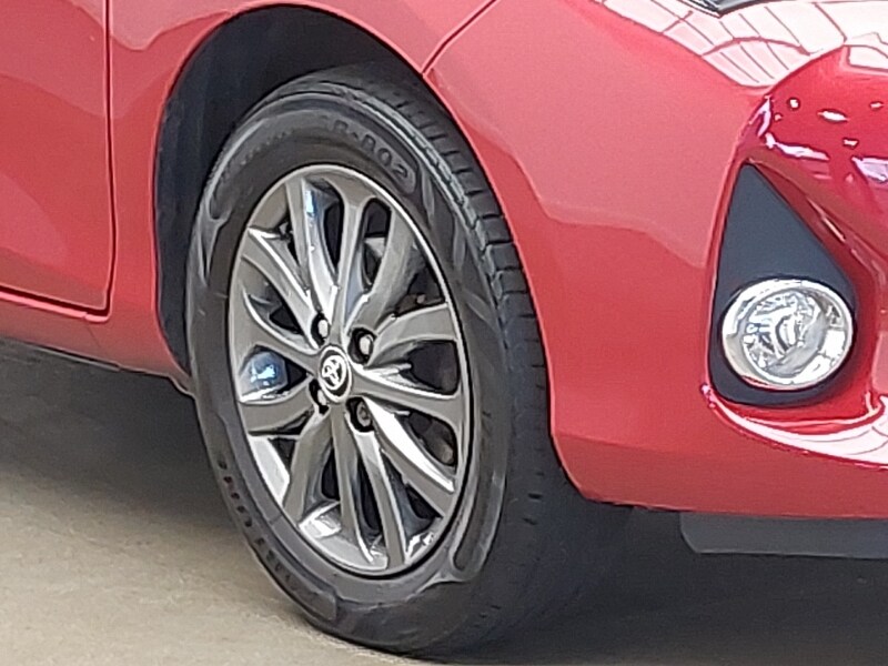 Used Toyota Yaris 2016 for sale - 76289308: Photo 9