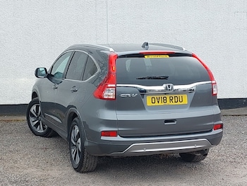 Used Honda CR-V 2018 for sale - 78298106: Photo