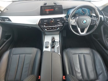 Used BMW 5 Series 2017 for sale - 77731725: Photo
