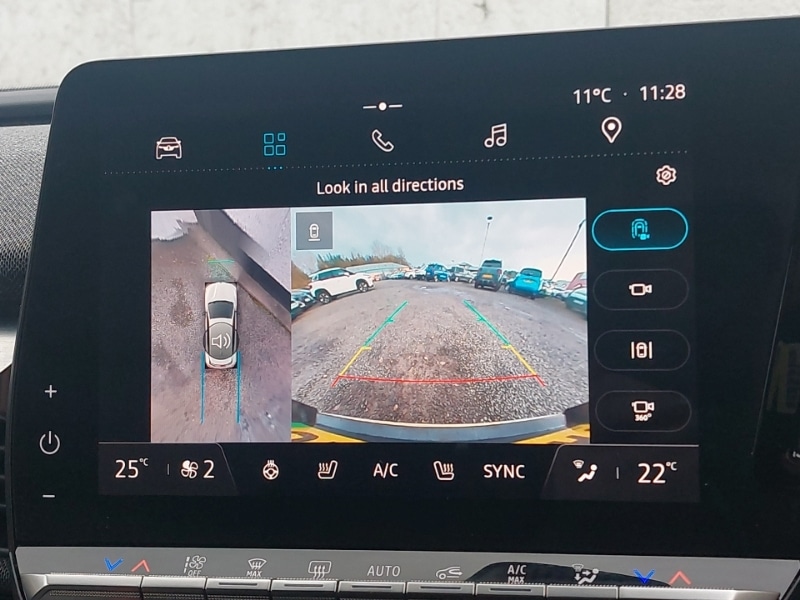 Used Renault Megane E Tech 2023 for sale - 76906587: Photo 10