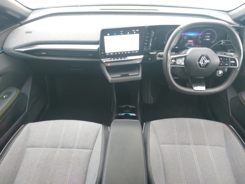 Used Renault Megane E Tech 2023 for sale - 76906587: Photo 2