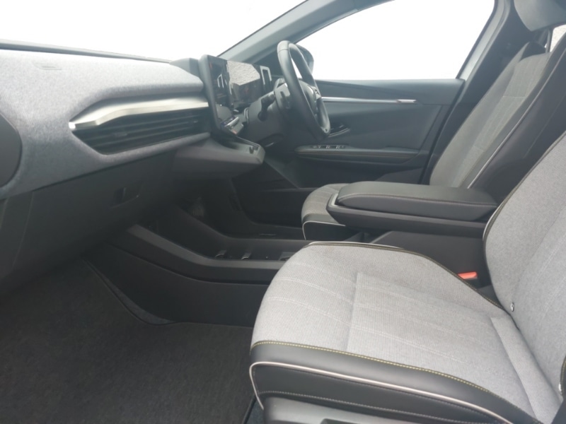 Used Renault Megane E Tech 2023 for sale - 76906587: Photo 5