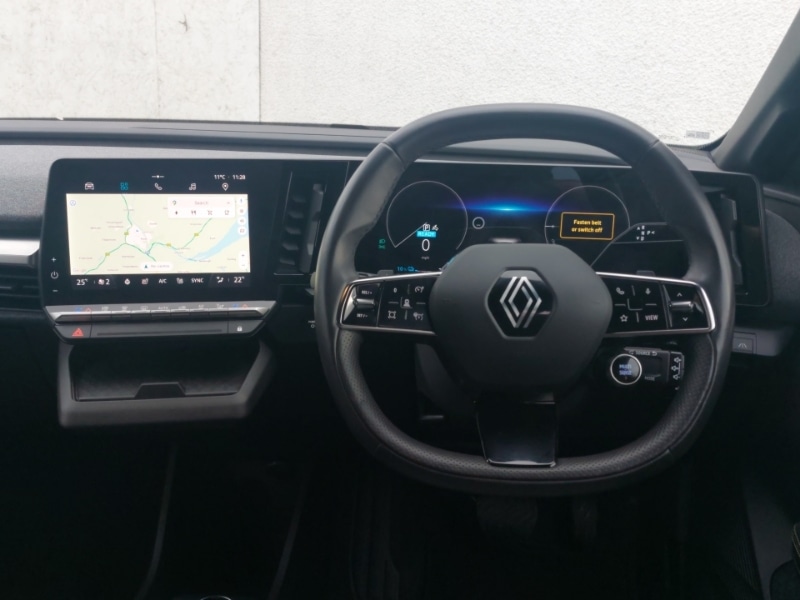 Used Renault Megane E Tech 2023 for sale - 76906587: Photo 7