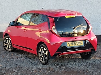 Used Toyota AYGO 2019 for sale - 76644158: Photo