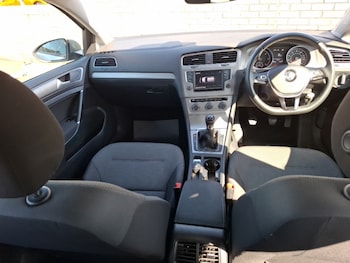 Used Volkswagen Golf 2017 for sale - 79393449: Photo