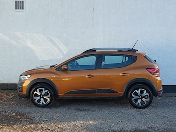 Used Dacia Sandero Stepway 2022 for sale - 76579144: Photo