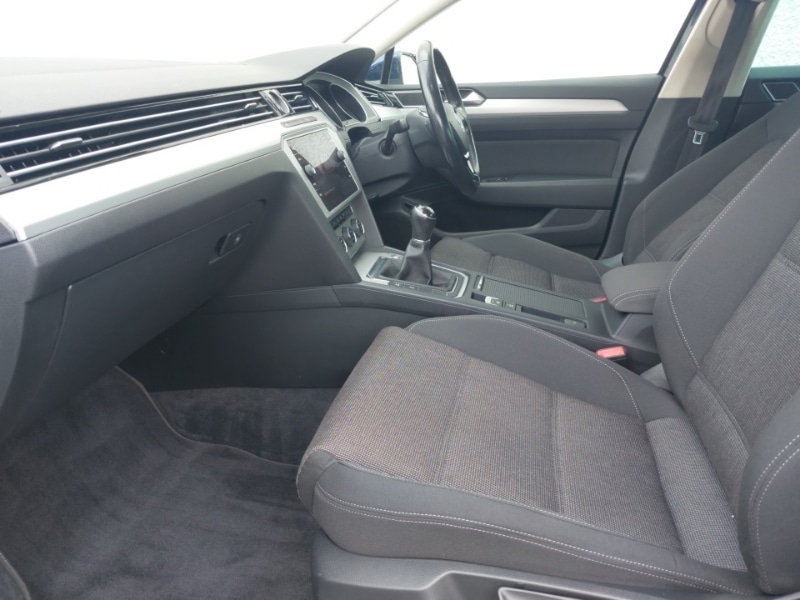 Used Volkswagen Passat 2019 for sale - 78125933: Photo 5