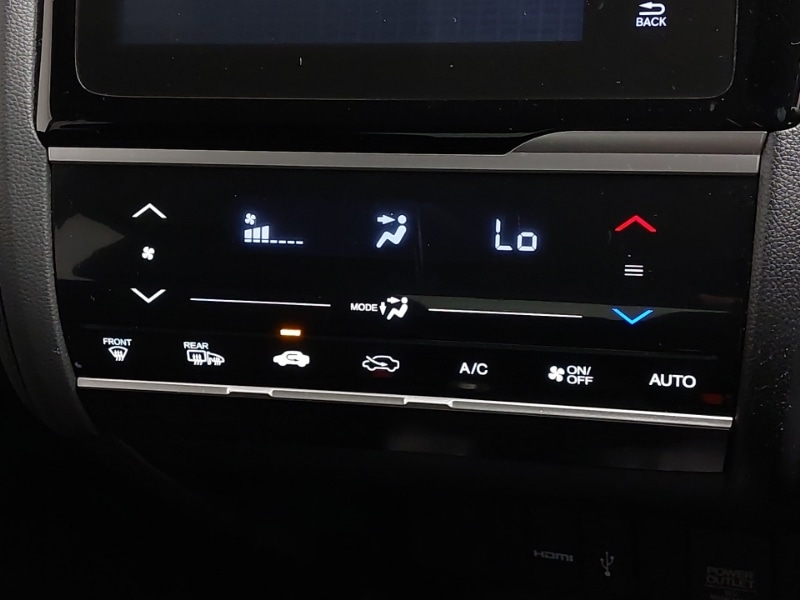 Used Honda Jazz 2016 for sale - 76271862: Photo 16