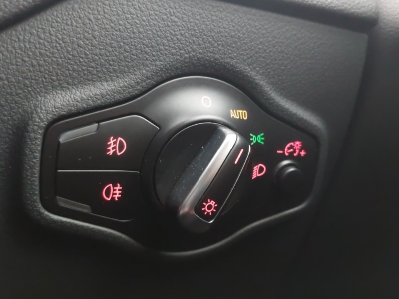 Used Audi Q5 2015 for sale - 77035106: Photo 15