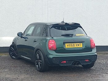 Used MINI Cooper 2018 for sale - 78125934: Photo