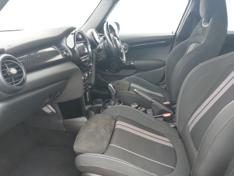 Used MINI Cooper 2018 for sale - 78125934: Photo 5