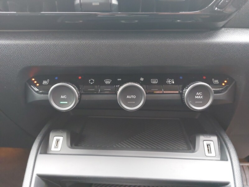 Used Citroen C4 2023 for sale - 76108195: Photo 17