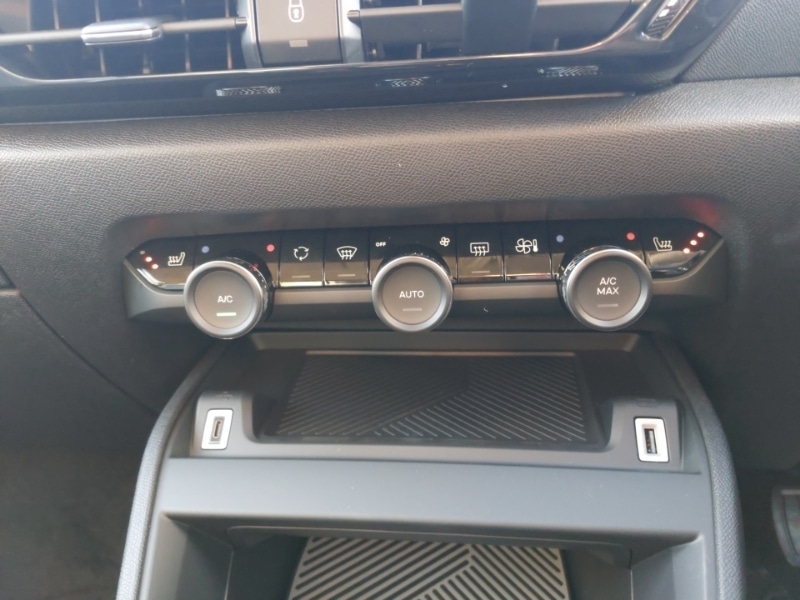 Used Citroen C4 2025 for sale - 76639021: Photo 15