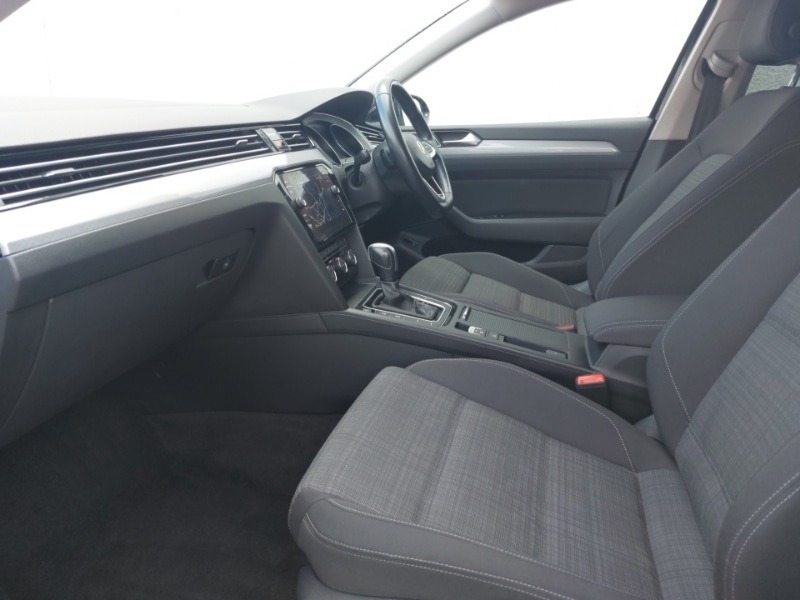 Used Volkswagen Passat 2019 for sale - 77702056: Photo 5