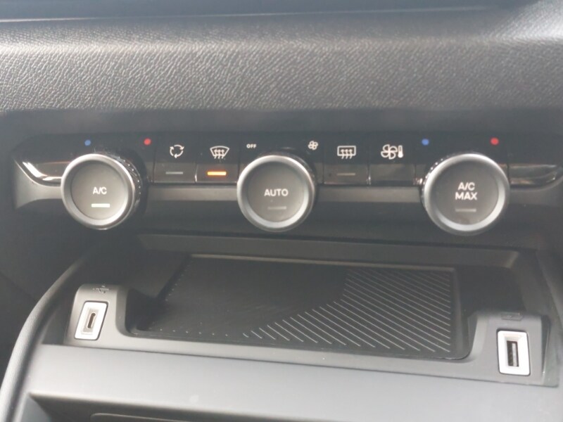 Used Citroen C4 2022 for sale - 76275806: Photo 12