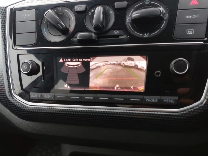 Used Volkswagen up! 2023 for sale - 76483908: Photo 10