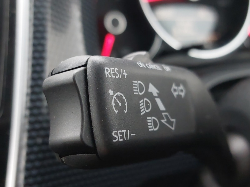 Used Volkswagen up! 2023 for sale - 76483908: Photo 11