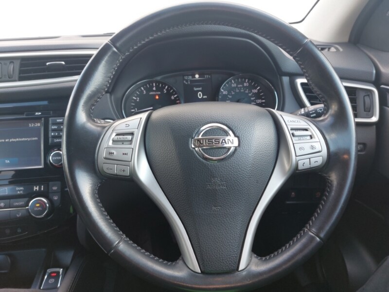 Used Nissan Qashqai 2017 for sale - 77731726: Photo 11