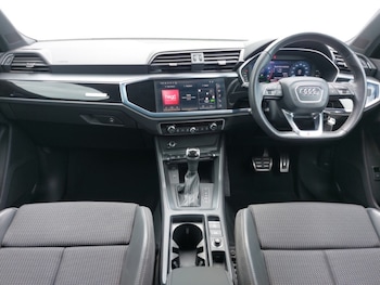 Used Audi Q3 2021 for sale - 79070331: Photo