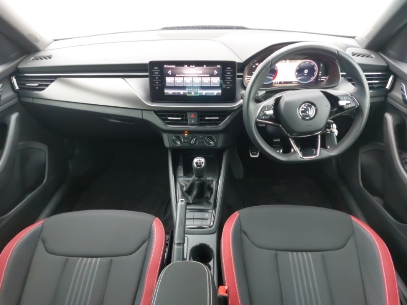 Used Skoda Kamiq 2023 for sale - 76335586: Photo 2