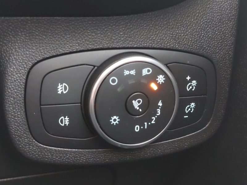 Used Ford Fiesta 2018 for sale - 77832765: Photo 17